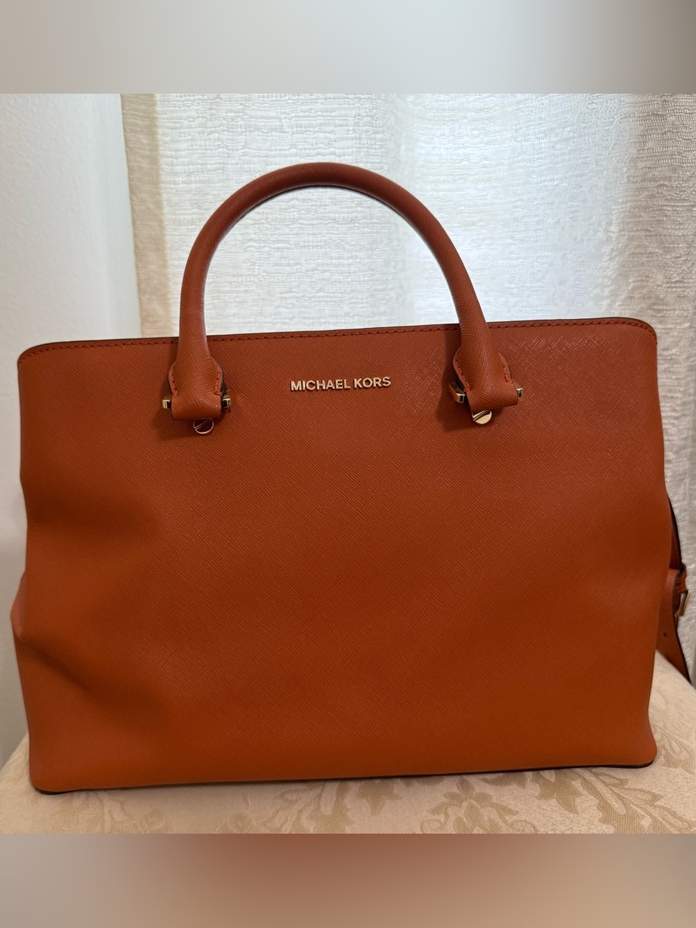 Michael Kors Large Leather hand bag in Rustic Brown orange